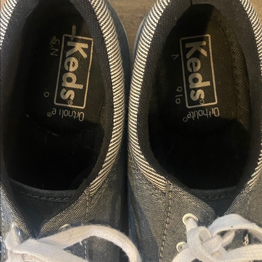 Keds size 8 ortholite sneaker - Picture 2 of 8